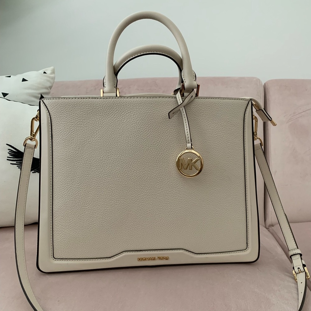 Michael Kors Jesse Tote